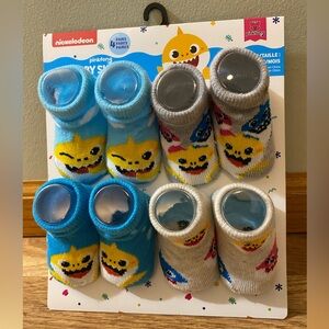 Nickelodeon Baby Shark Colorful Socks Set Of 4  6-12 Months Unisex NWT